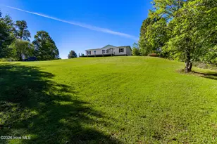258 Bobcat Ln, Warne, NC 28909 - Photo 27