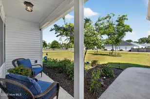 217 Bronze Dr, Rocky Point, NC 28457 - Photo 5