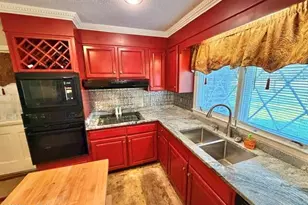 99 W Cornwallis Rd, Riegelwood, NC 28456 - Photo 9