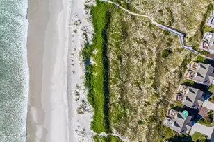 2105 Ocean Blvd, Topsail Beach, NC 28445 - Photo 13