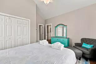 9936 Louise Howard Ct, Emerald Isle, NC 28594 - Photo 37