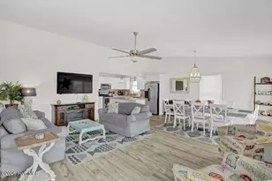 1720 N New River Dr, Surf City, NC 28445 - Photo 9