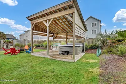 1720 N New River Drive, Surf City, NC 28445 - Photo 3