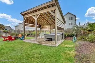 1720 N New River Dr, Surf City, NC 28445 - Photo 3