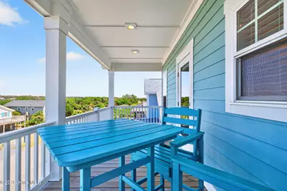 303 Sand Piper Lane, Holden Beach, NC 28462 - Photo 17