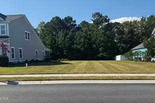 328 Summerhouse Dr, Holly Ridge, NC 28445 - Photo 1
