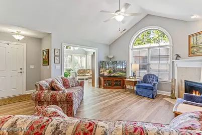 125 W Chelsea Court, Southern Pines, NC 28387 - Photo 7