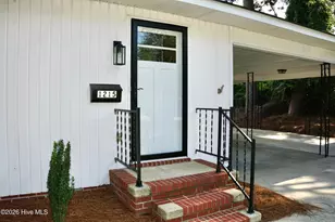 1215 N Respess St, Washington, NC 27889 - Photo 17