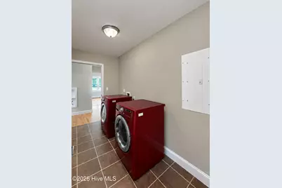 217 E Donaldson Avenue, Raeford, NC 28376 - Photo 31