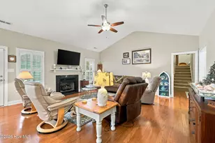 203 Coldwater Dr, Swansboro, NC 28584 - Photo 9