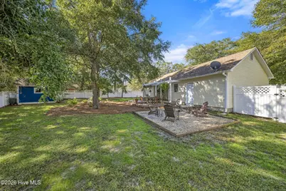305 Hedingham Lane, Wilmington, NC 28412 - Photo 35