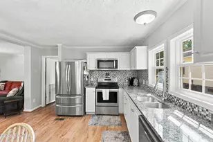 166 NE 5th St, Oak Island, NC 28465 - Photo 17