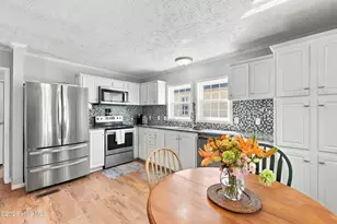 166 NE 5th St, Oak Island, NC 28465 - Photo 19