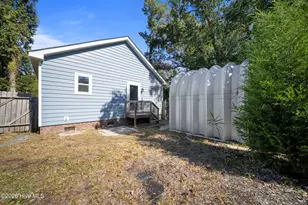 404 Jamaica Dr, Hampstead, NC 28443 - Photo 21