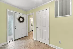 715 Plantation Dr, New Bern, NC 28562 - Photo 3