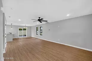 1114 Orange St, Wilmington, NC 28401 - Photo 7