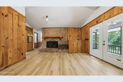 306 Shore Point Drive, Wilmington, NC 28411 - Photo 33