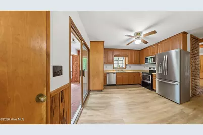306 Shore Point Drive, Wilmington, NC 28411 - Photo 11