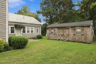 101 S Chestnut St, Woodland, NC 27897 - Photo 37