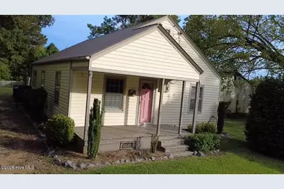 401 Cale Street, Windsor, NC 27983 - Photo 17
