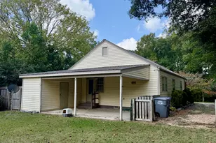 401 Cale St, Windsor, NC 27983 - Photo 15