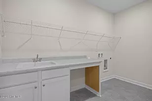 559 Whinfield Pl, Aberdeen, NC 28315 - Photo 23