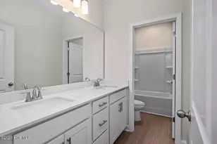 559 Whinfield Pl, Aberdeen, NC 28315 - Photo 37