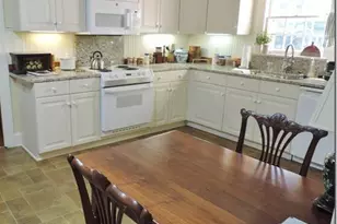 1201 Peachtree Rd NW, Wilson, NC 27896 - Photo 11