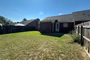1811 Summerhaven Dr, Greenville, NC 27858 - Photo 13