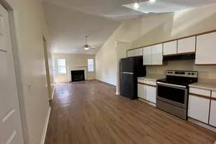 1811 Summerhaven Dr, Greenville, NC 27858 - Photo 5