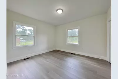 266 W Frink Street, Whiteville, NC 28472 - Photo 33