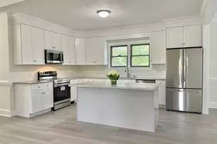 266 W Frink St, Whiteville, NC 28472 - Photo 5