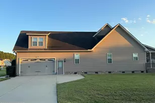 205 Glenn Laurel Dr, Pikeville, NC 27863 - Photo 5