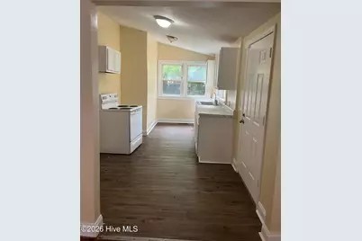 425 Henry Street, Wilmington, NC 28405 - Photo 7