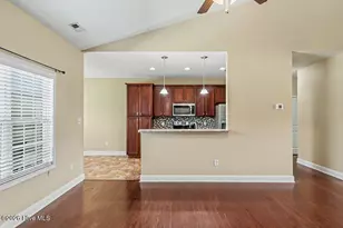 107 Turquoise Dr, Jacksonville, NC 28546 - Photo 9