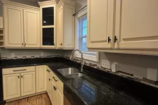 106 Moonstone Ct, Jacksonville, NC 28546 - Photo 5