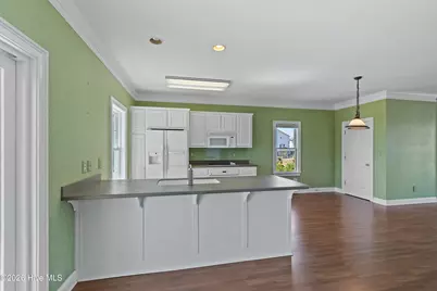 158 Brunswick Avenue E, Holden Beach, NC 28462 - Photo 19