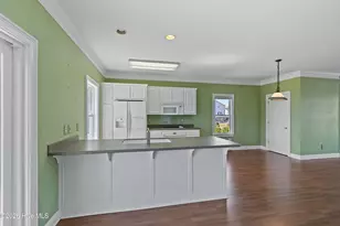 158 Brunswick Ave E, Holden Beach, NC 28462 - Photo 19