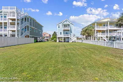 158 Brunswick Avenue E, Holden Beach, NC 28462 - Photo 5