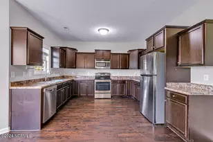402 Derrick Dr, Sneads Ferry, NC 28460 - Photo 13