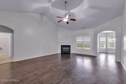 402 Derrick Drive, Sneads Ferry, NC 28460 - Photo 5