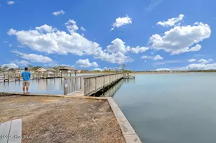 117 NE 19th St, Oak Island, NC 28465 - Photo 61