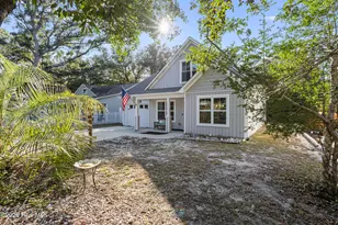 117 NE 19th St, Oak Island, NC 28465 - Photo 45