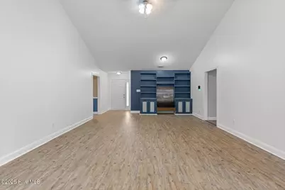 906 Savannah Drive, Jacksonville, NC 28546 - Photo 9