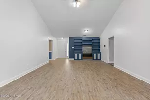 906 Savannah Dr, Jacksonville, NC 28546 - Photo 9