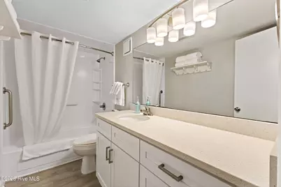 104 S Lumina Avenue S #203, Wrightsville Beach, NC 28480 - Photo 11