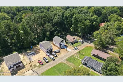 215 E Moore Street, Robbins, NC 27325 - Photo 31