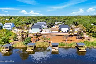 109 SE 37th St, Oak Island, NC 28465 - Photo 57