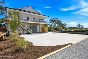 109 SE 37th St, Oak Island, NC 28465 - Photo 43