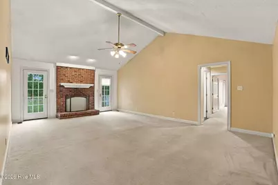 203 W Raintree Lane, Goldsboro, NC 27534 - Photo 11